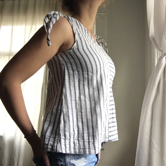 Caslon White & Blue Striped Shirt w/ Shoulder Ties - Picture 2 of 5